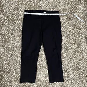 Betabrand black cropped pant